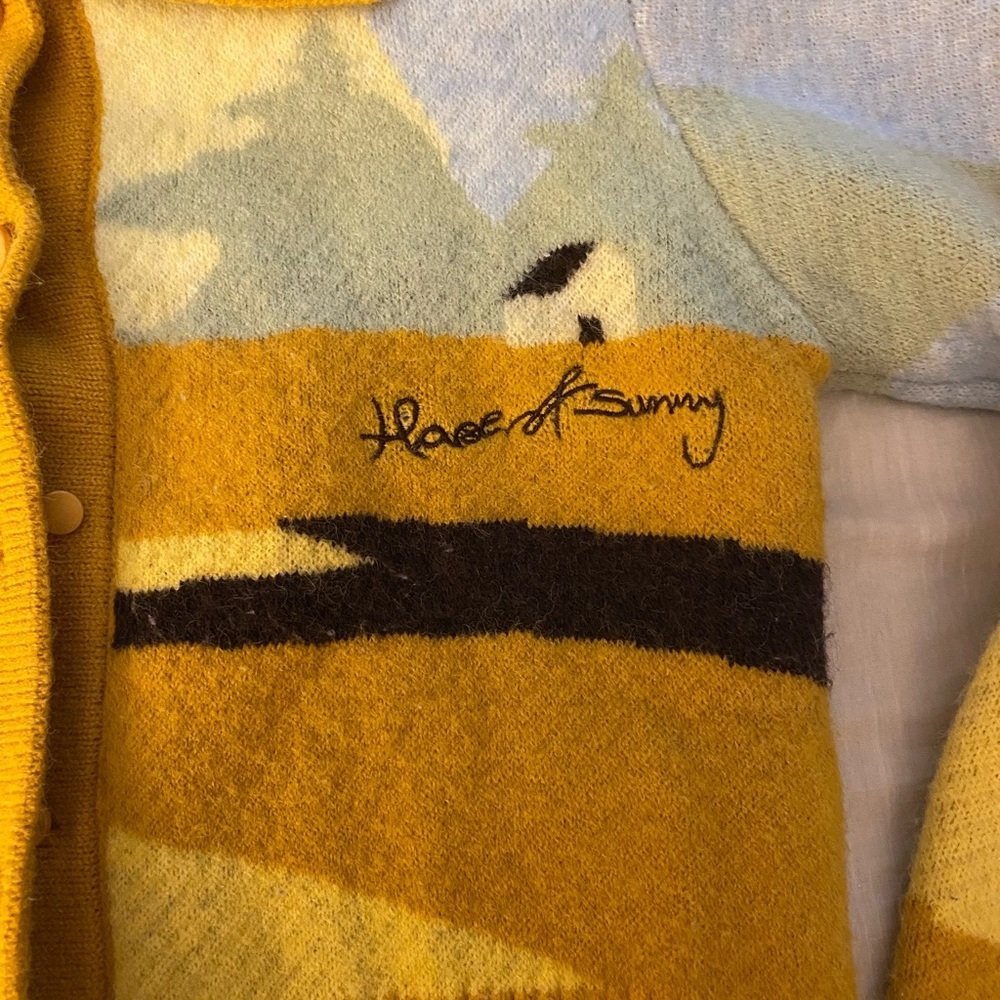 House of Sunny Cropped Button Cardigan - Picture 4 of 11